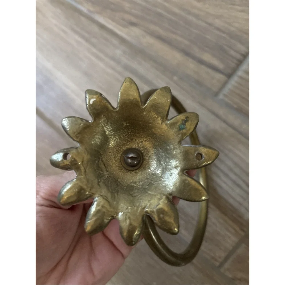 Brass Napkin Towel Ring Mcm Flower Pattern Base Vintage Wall Mount Home Decor